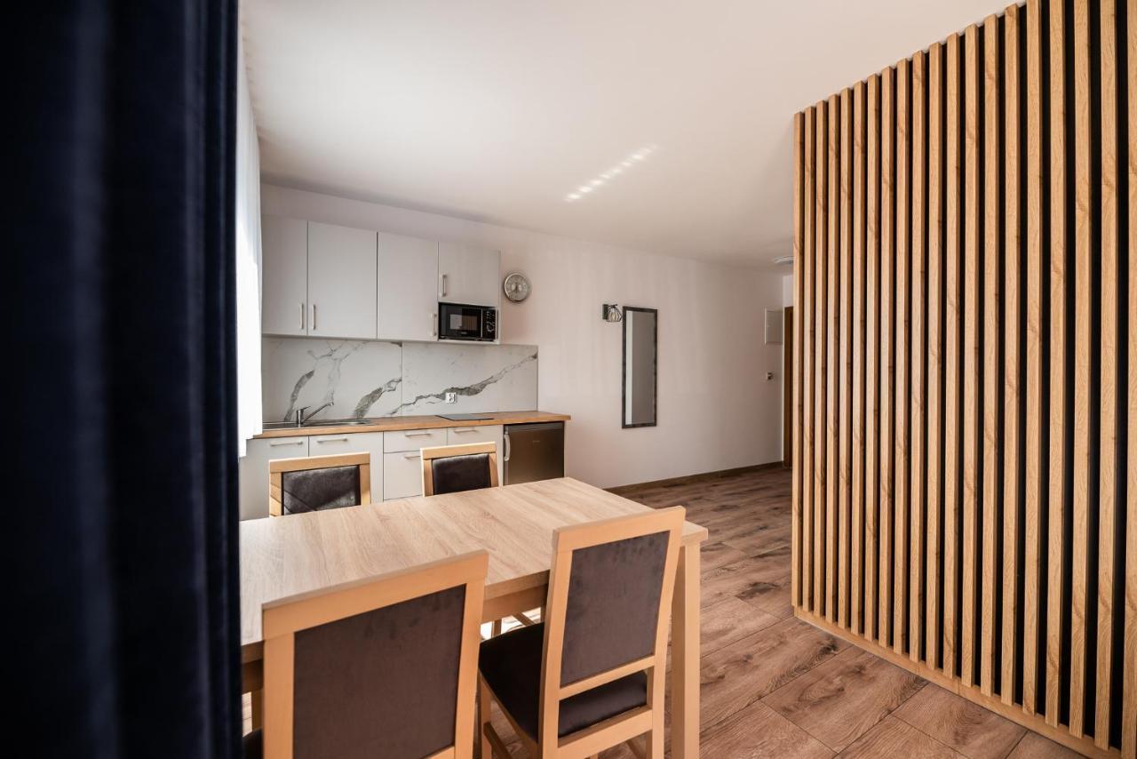 ليبا Apartamenty Henry المظهر الخارجي الصورة